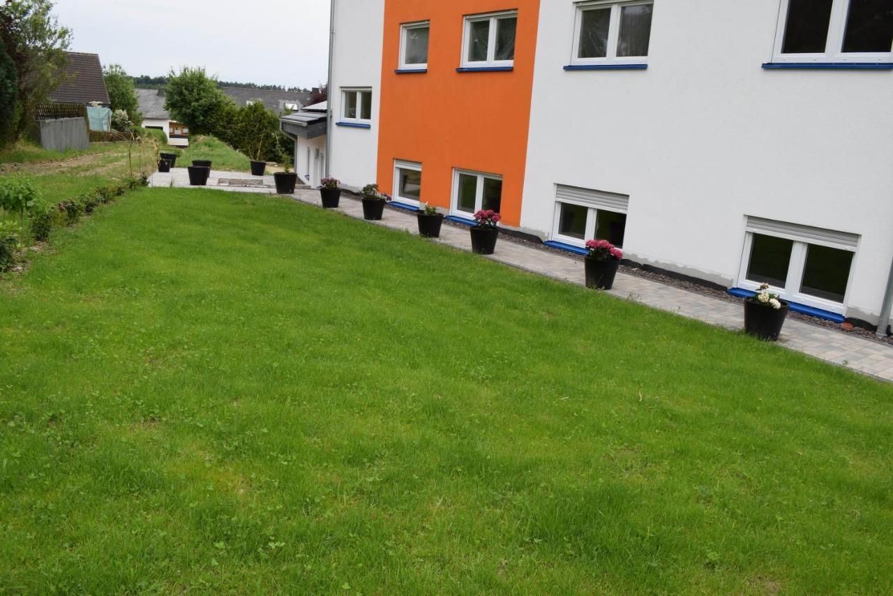 Hunsruecker-Fewo - Die Erlebnishuette - 2 Ferienwohnungen Im Hunsrueck In Unzenberg Gobenhausen Exterior photo